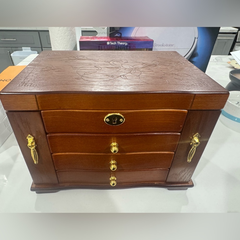 4-Layers Wooden Jewelry Box with Lock